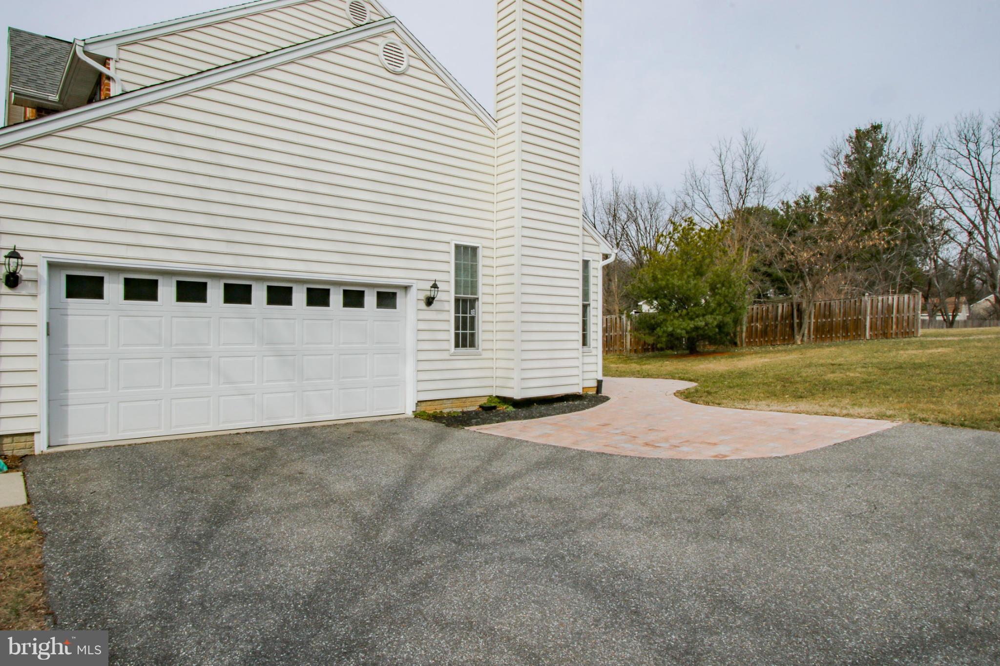 8412 Lark Brown Road Columbia, MD 21045 - Photo 29 of 30 Garage / Driveway