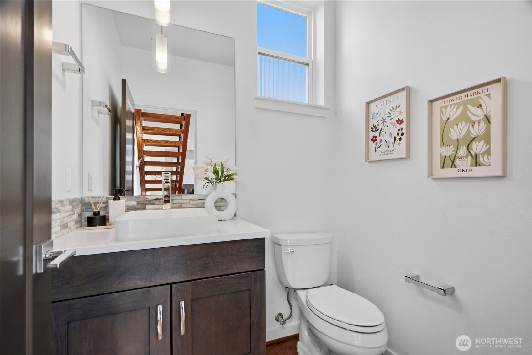 4106 Linden Avenue North, Unit B Seattle, WA 98103 - Photo 12 of 29