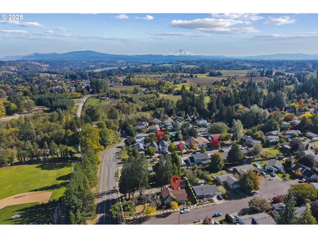 a picture of floor plan