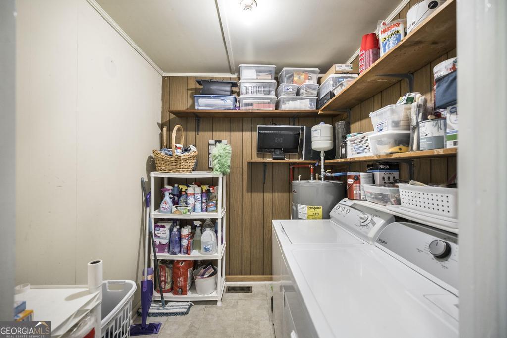188 Lewis Street Cochran, GA 31014 - Photo 26 of 46 a view of storage and utility room