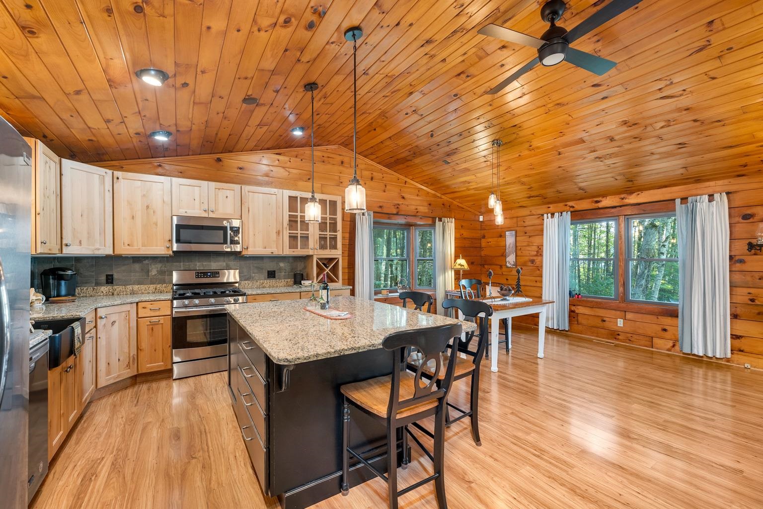 87 Sargent's Pond Road Wolfeboro, NH 03894 - Photo 5 of 37