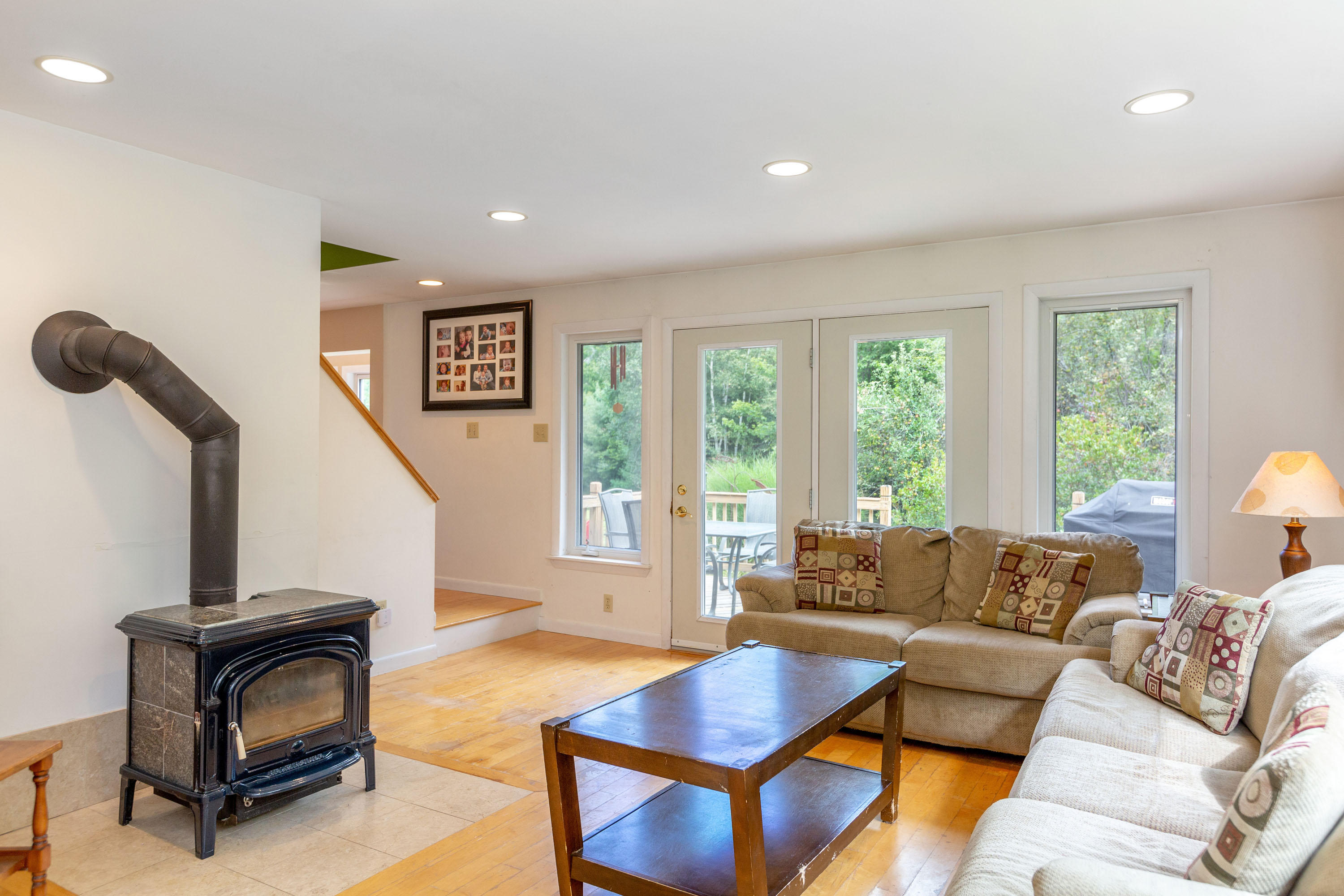 31 Bostwick Road Brunswick, ME 04011 - Photo 13 of 54 Open bright living room