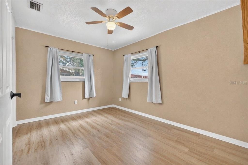 6285 101st Way North Seminole, FL 33772 - Photo 12 of 17