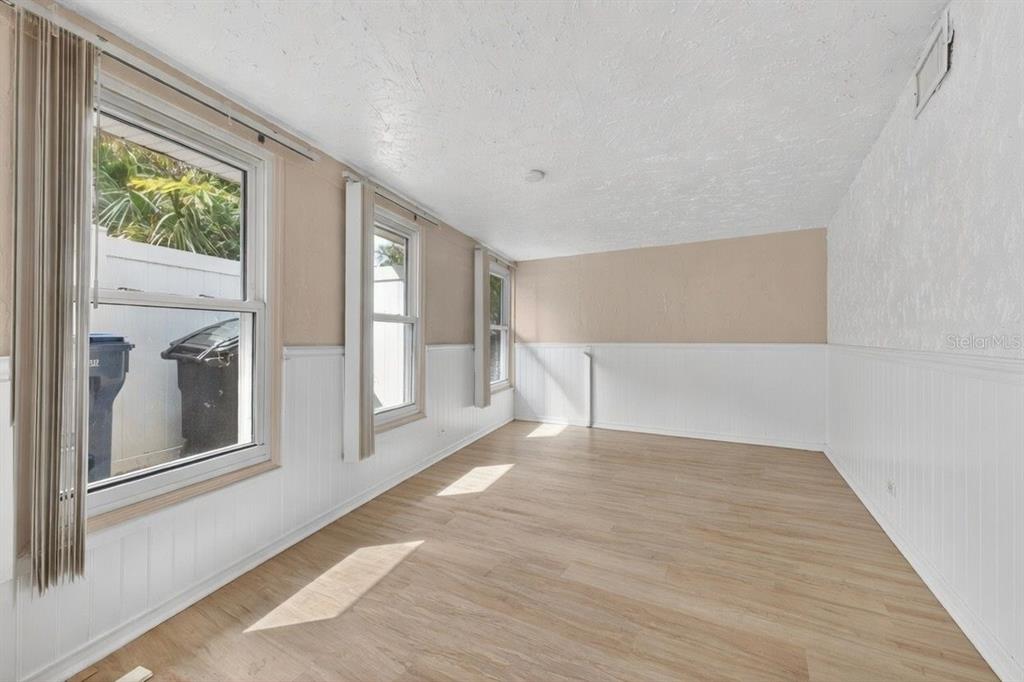 6285 101st Way North Seminole, FL 33772 - Photo 13 of 17