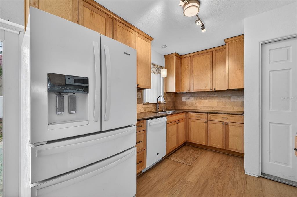 6285 101st Way North Seminole, FL 33772 - Photo 6 of 17