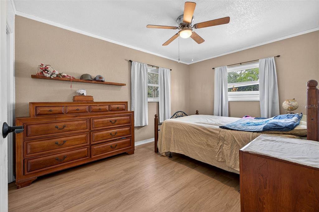 6285 101st Way North Seminole, FL 33772 - Photo 10 of 17