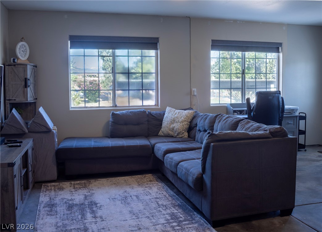 2775 Taylor Street Logandale, NV 89021 - Photo 27 of 41 This living area offers a comfortable space for everyday living and relaxation.