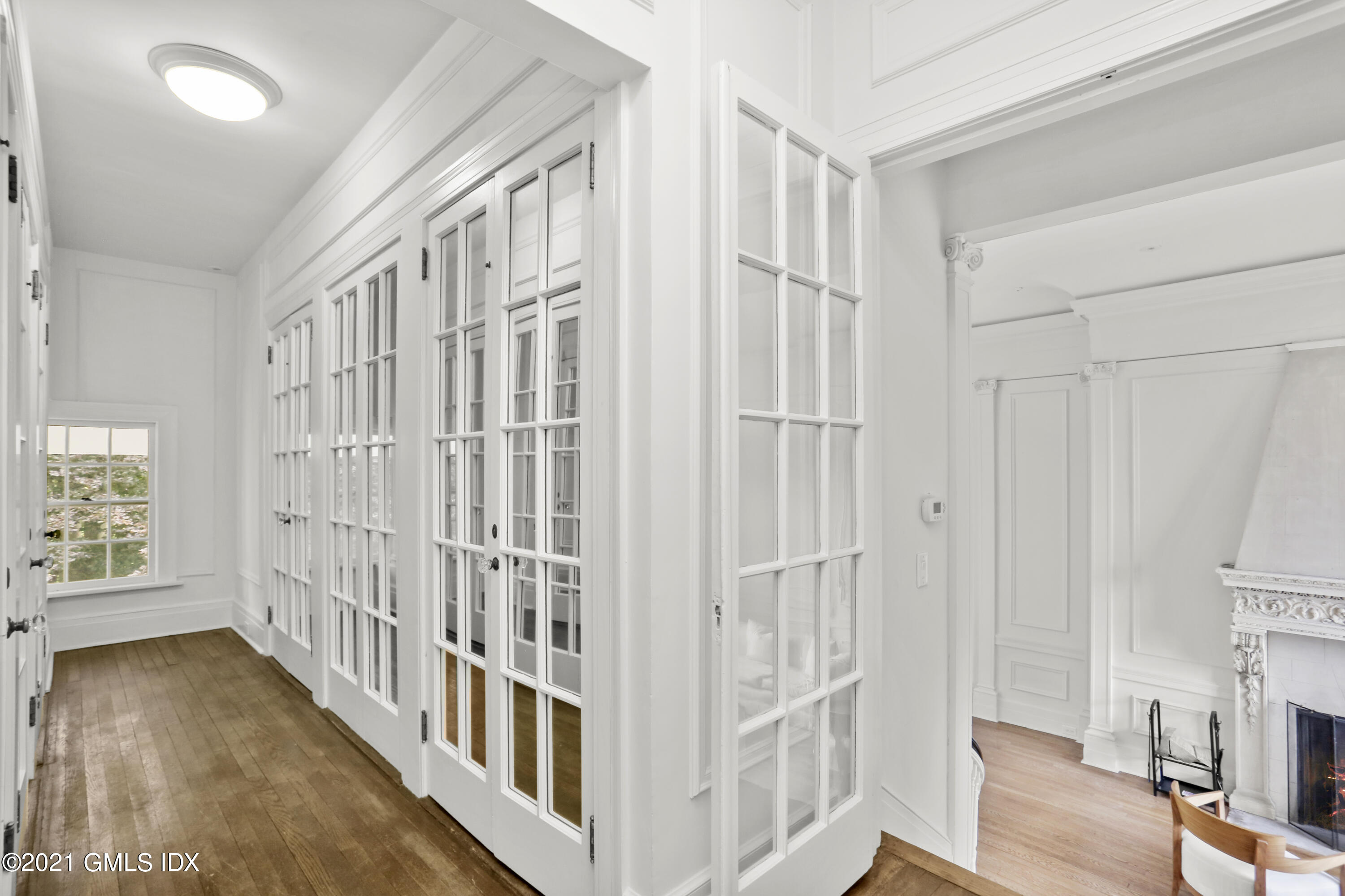 91 Indian Head Road Riverside, CT 06878 - Photo 31 of 45 a view of an entryway with wooden floor