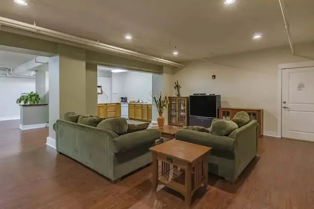 $848 | 312 Court Street, The Dalles, OR 97058