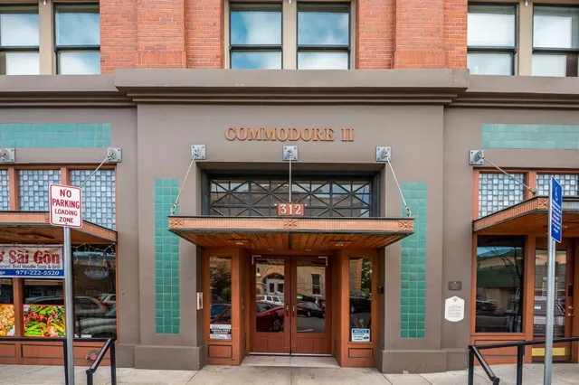 $848 | 312 Court Street, The Dalles, OR 97058