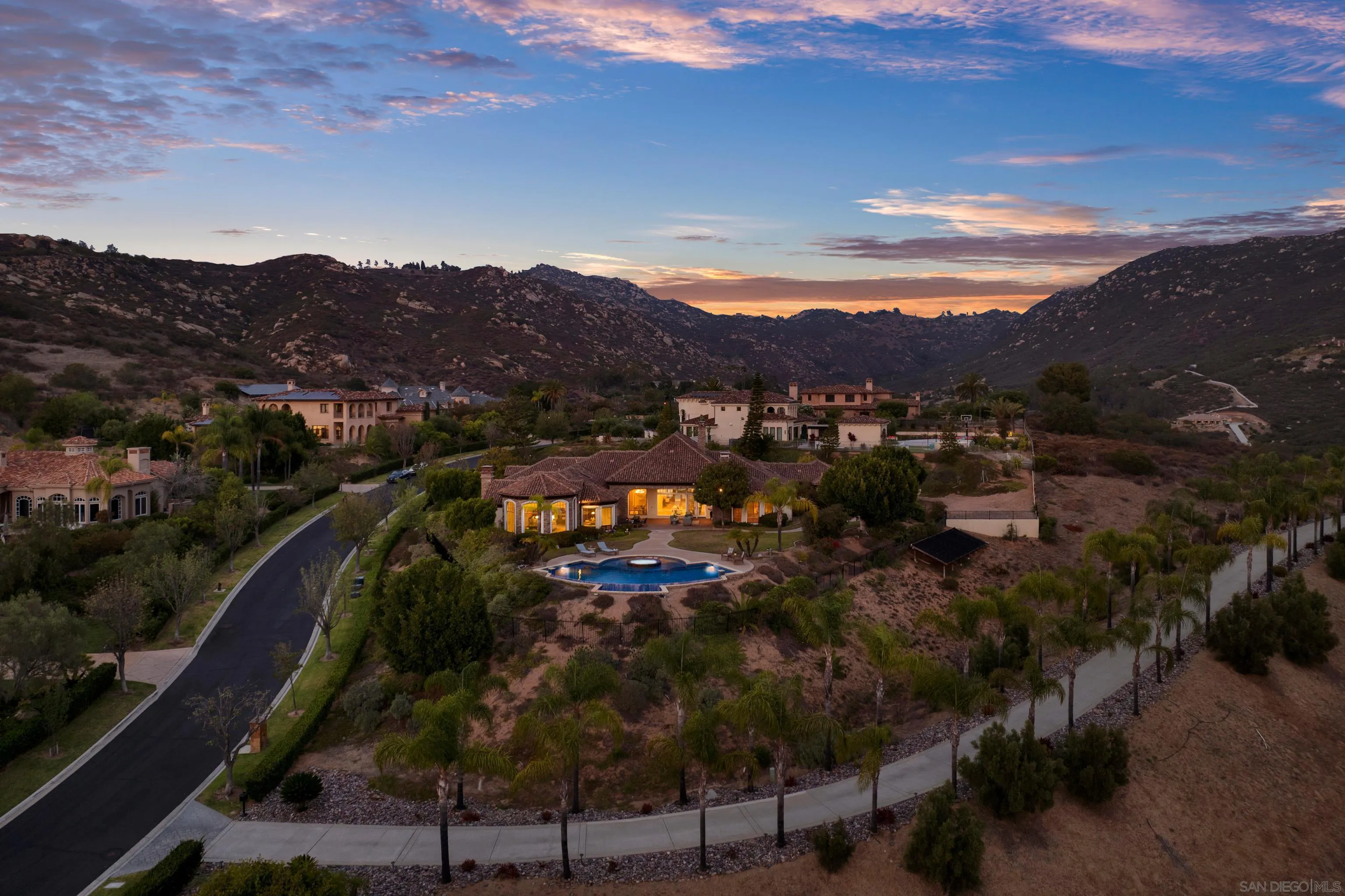 14425 Cheyenne Trail Poway, CA 92064 - Photo 5 of 75