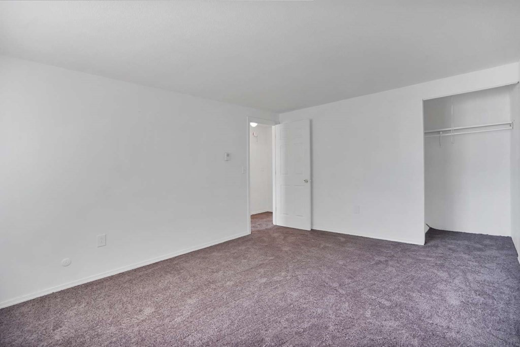269 Chicopee Street, Unit 17 Chicopee, MA 01013 - Photo 13 of 19