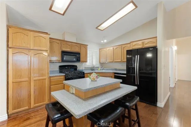 $290,000 | 1205 Cypress Street, Unit 103, San Dimas, CA 91773