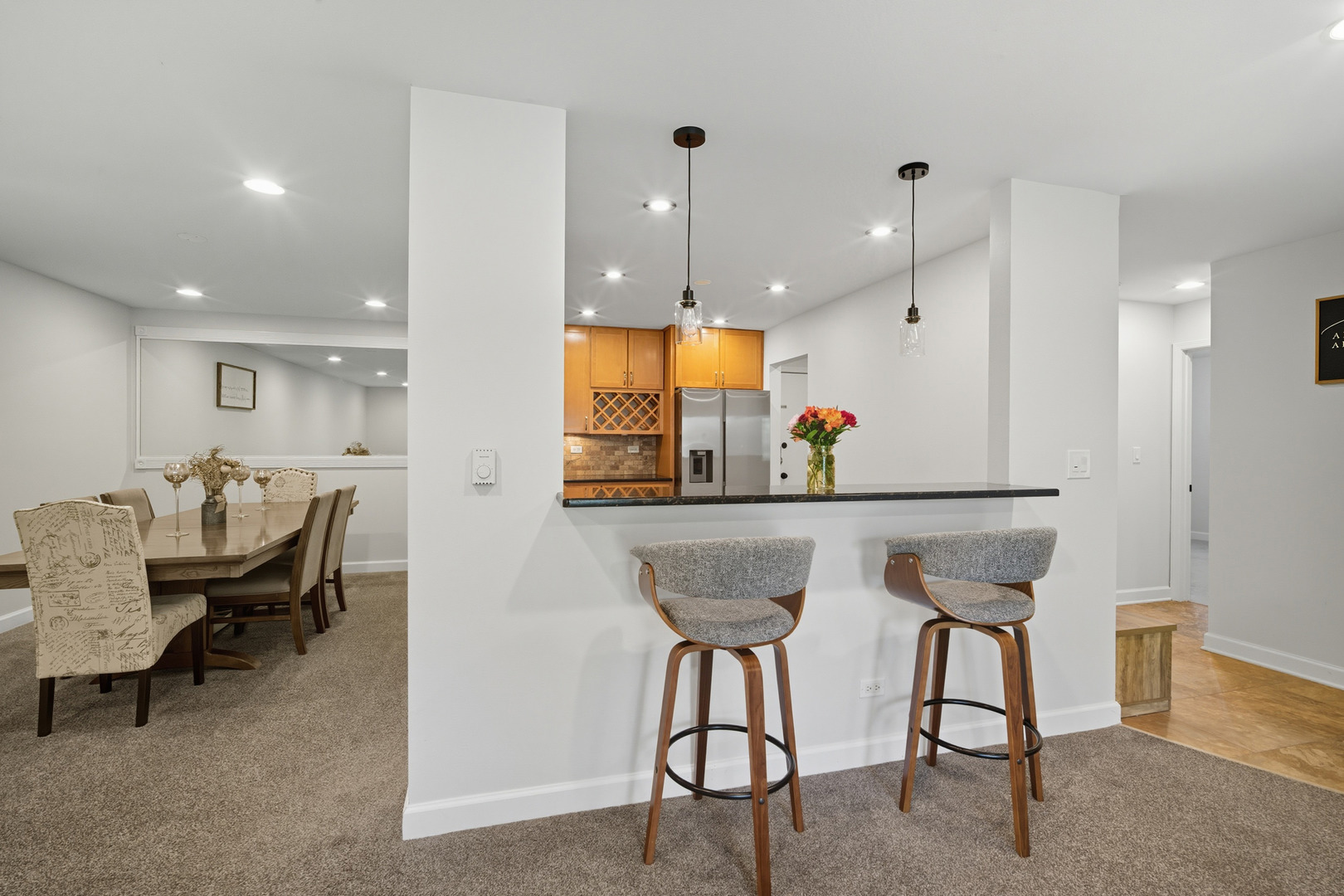 2315 South Goebbert Road, Unit 209 Arlington Heights, IL 60005 - Photo 13 of 20 Gallery Image 13