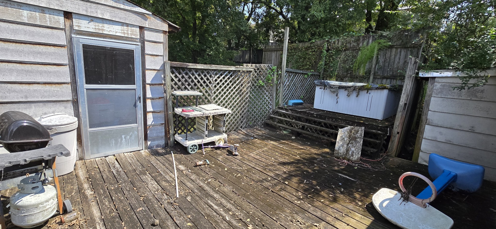 720 West Madison Street Pulaski, TN 38478 - Photo 6 of 6 a view of a chairs and tables in the back yard of the house