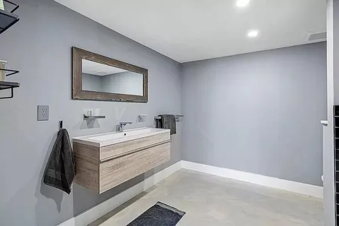 $1,000,000 | 3200 South Ocean Boulevard, Unit C303, Palm Beach, FL 33480