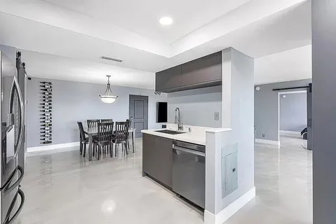 $1,000,000 | 3200 South Ocean Boulevard, Unit C303, Palm Beach, FL 33480