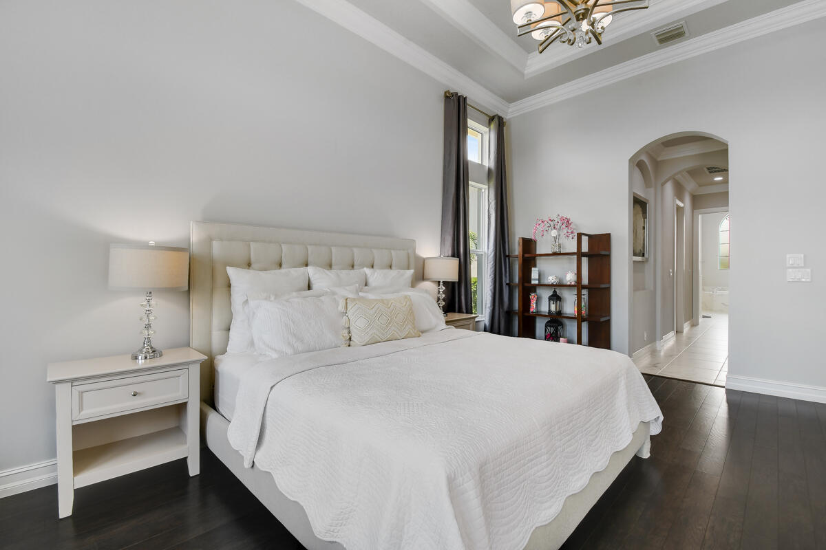 126 Sonata Drive Jupiter, FL 33478 - Photo 28 of 101 Primary Bedroom