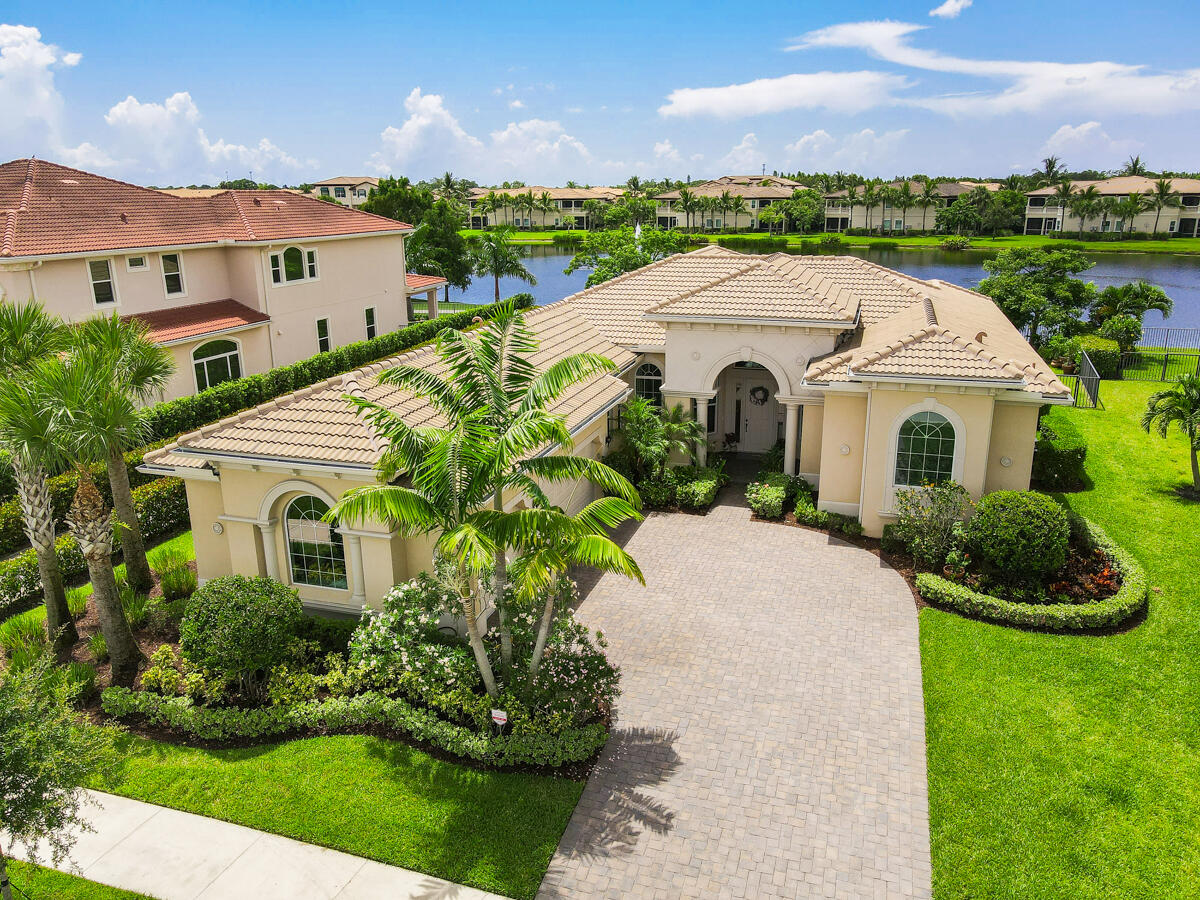 126 Sonata Drive Jupiter, FL 33478 - Photo 3 of 101 126 Sonata Drive