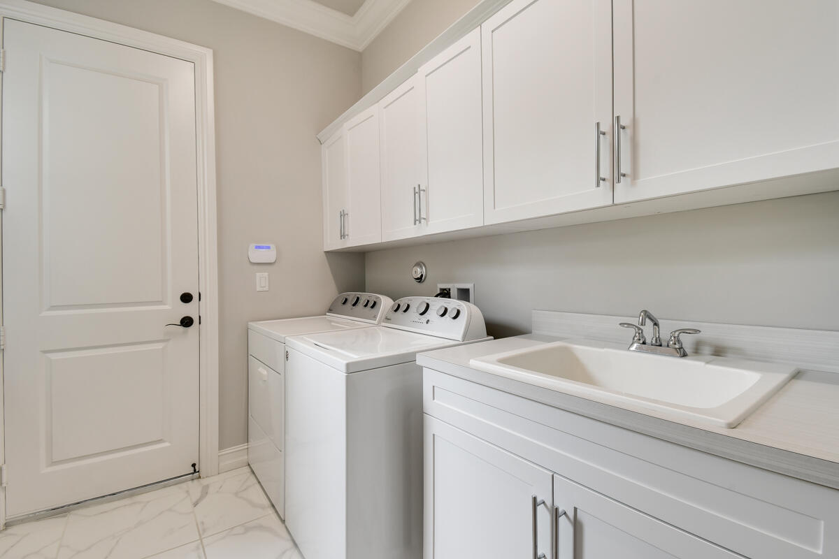 126 Sonata Drive Jupiter, FL 33478 - Photo 47 of 101 Large Laundry Room