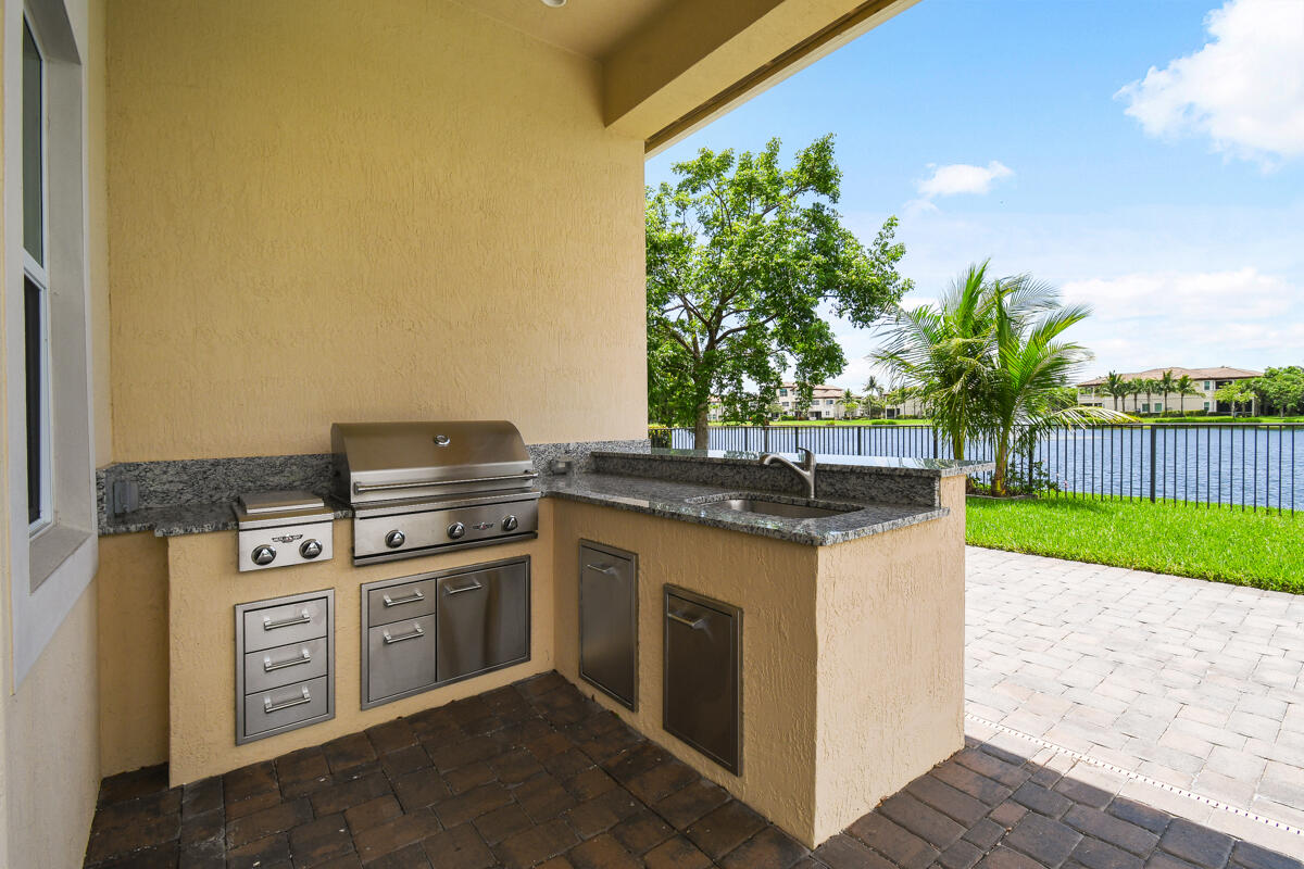 126 Sonata Drive Jupiter, FL 33478 - Photo 52 of 101 Summer Kitchen