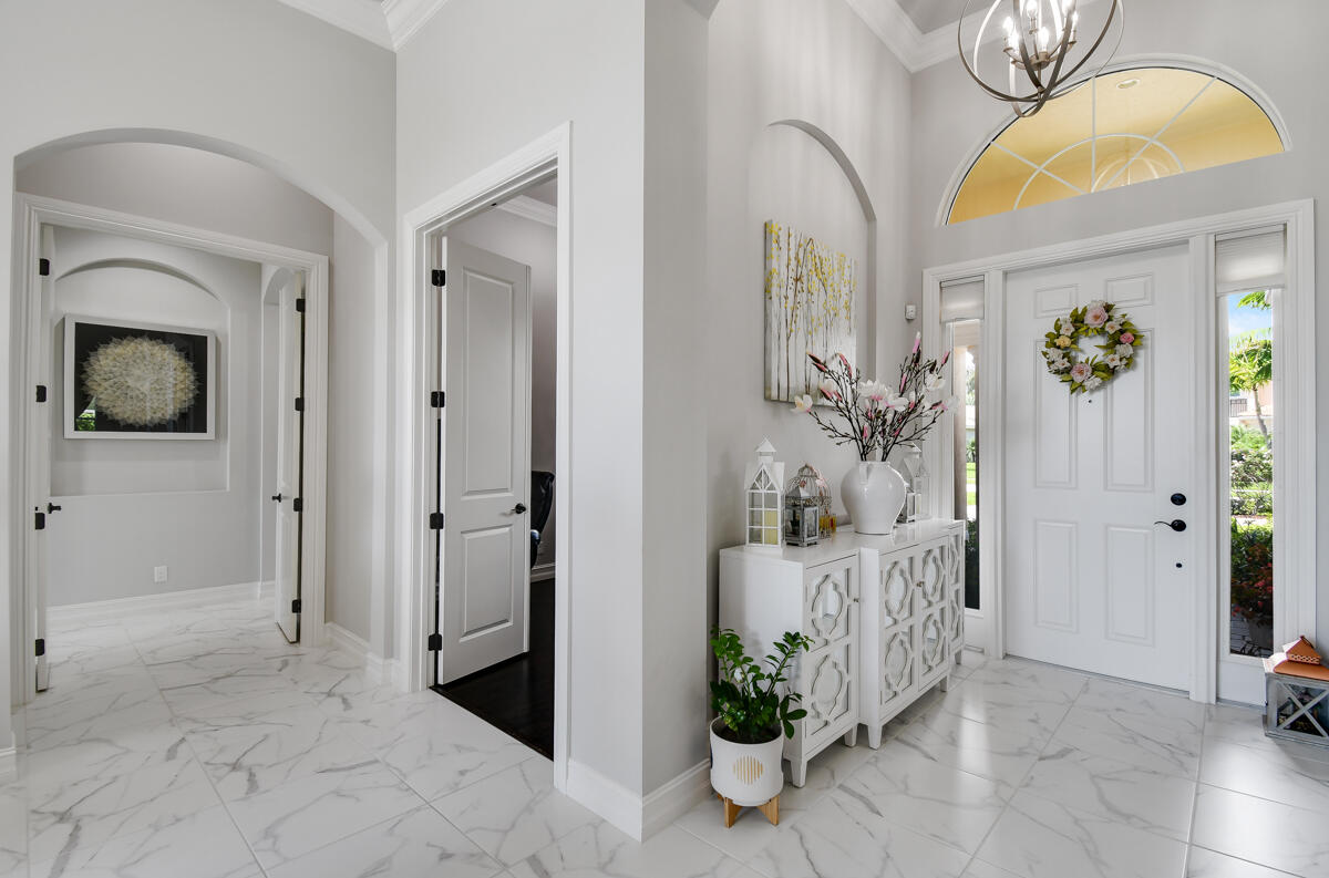 126 Sonata Drive Jupiter, FL 33478 - Photo 7 of 101 Foyer Entrance