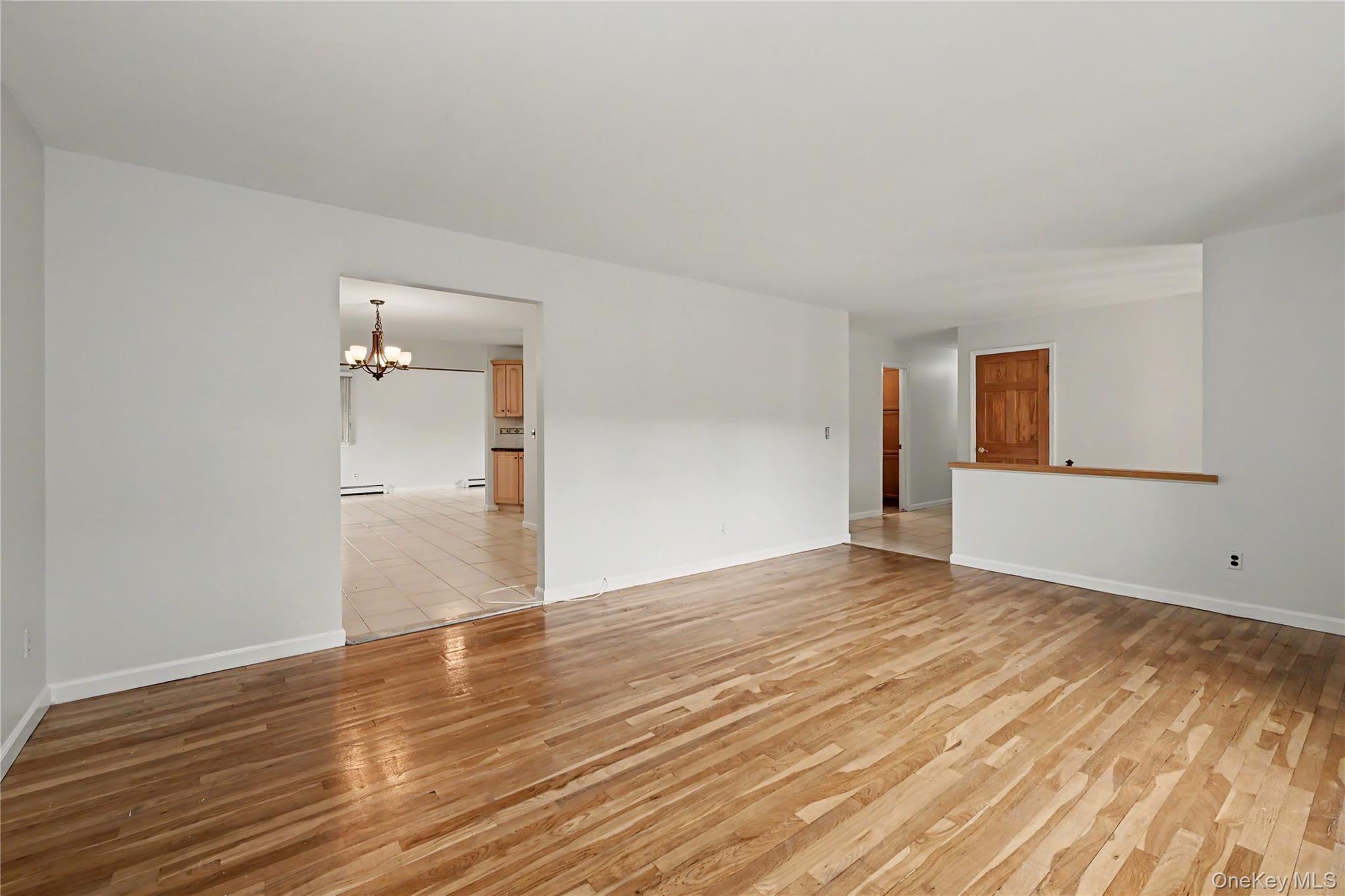 568 Manville Road, Unit UPPER R Pleasantville, NY 10570 - Photo 6 of 32 Unstaged