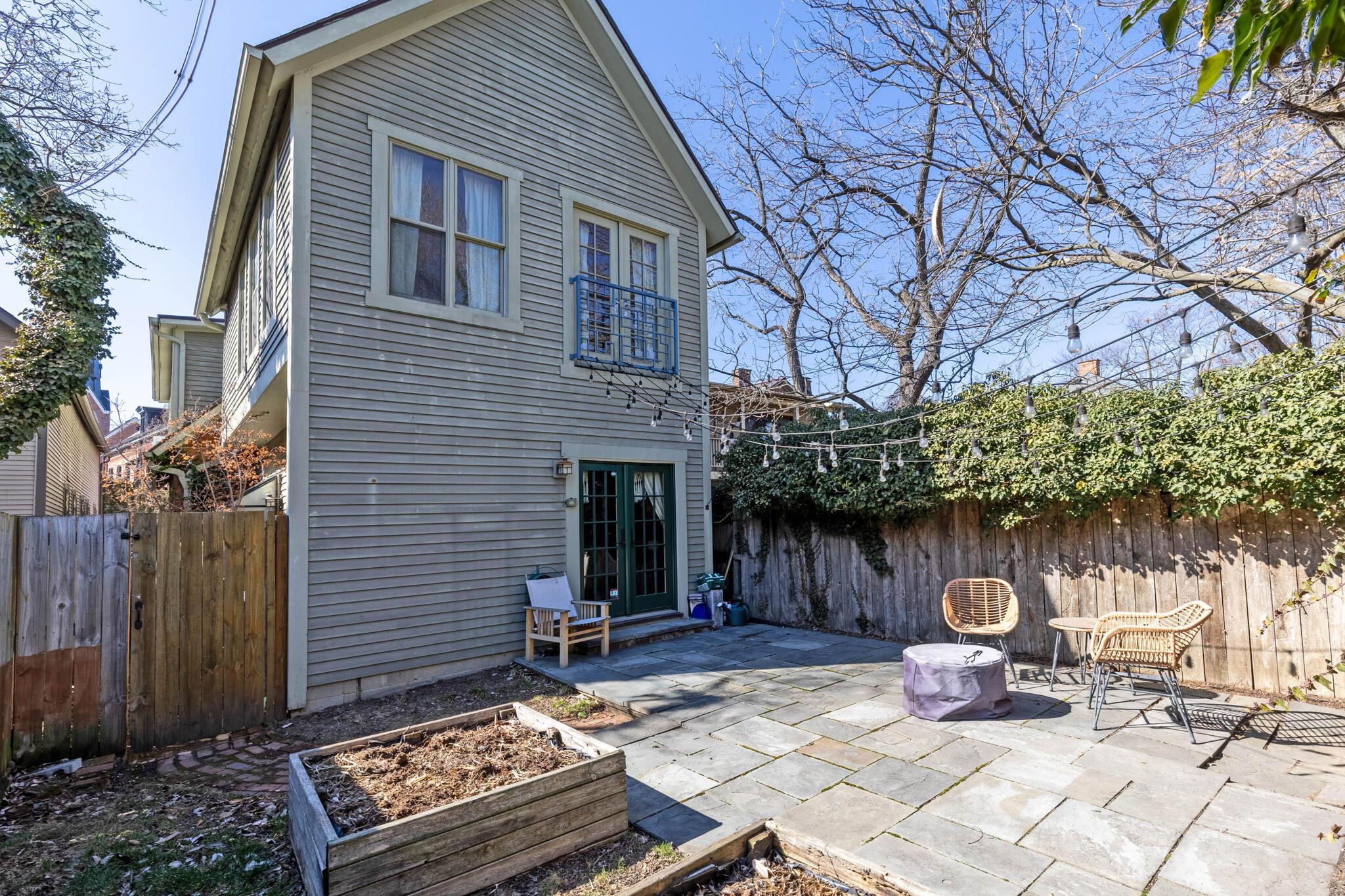 682 Mohawk Street Columbus, OH 43206 - Photo 32 of 49 Patio