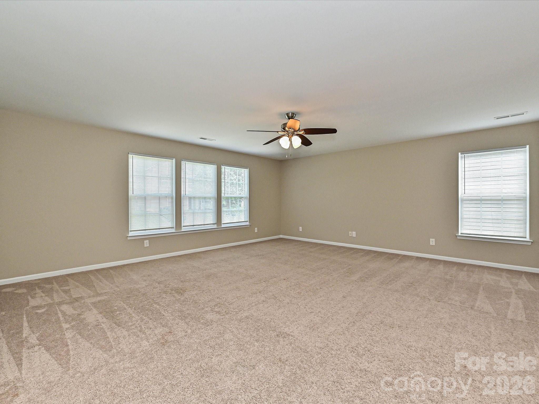 8318 Rockmoor Ridge Road Charlotte, NC 28215 - Photo 22 of 42 Gallery Image 22