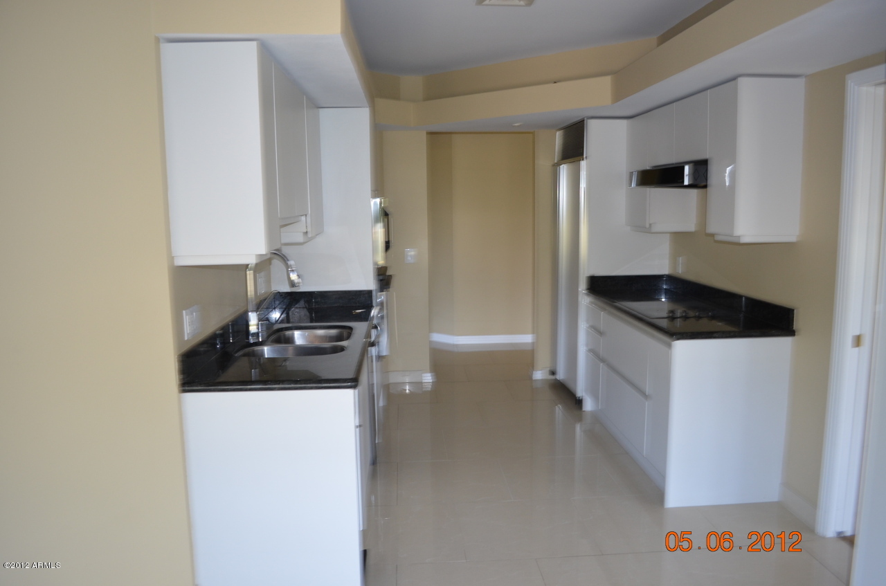 1040 East Osborn Road, Unit 204 Phoenix, AZ 85014 - Photo 8 of 15 C:\fakepath\DSC_0015