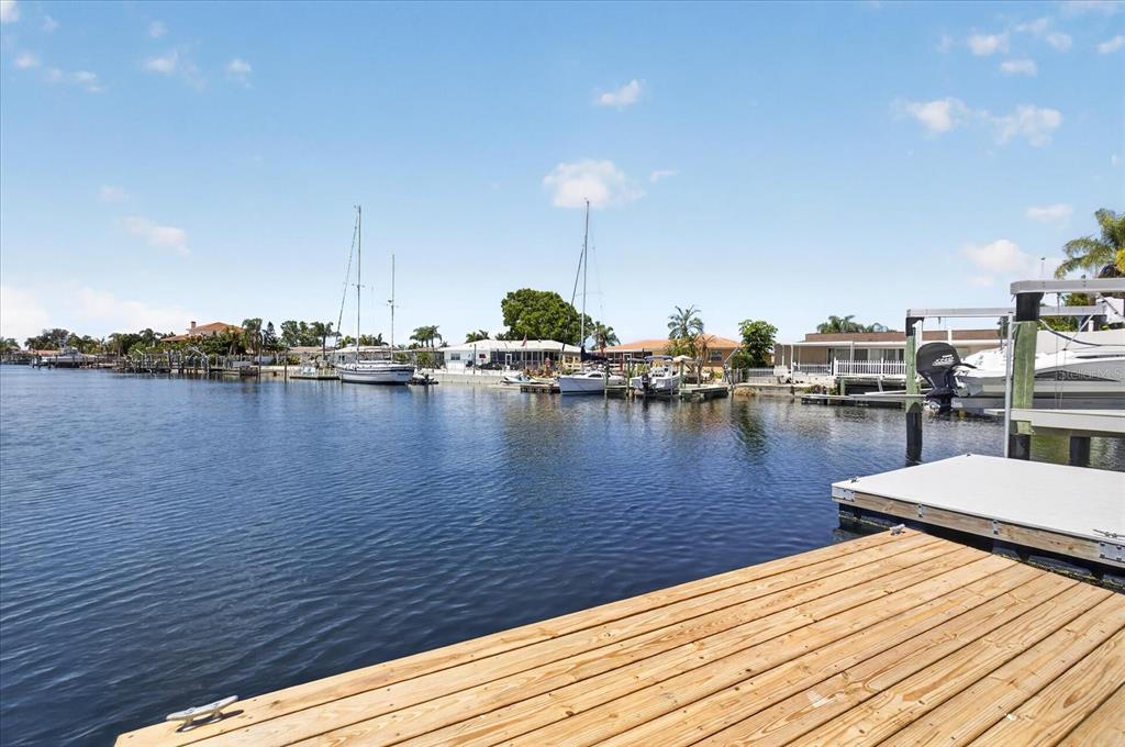 3818 Topsail Trail New Port Richey, FL 34652 - Photo 4 of 52