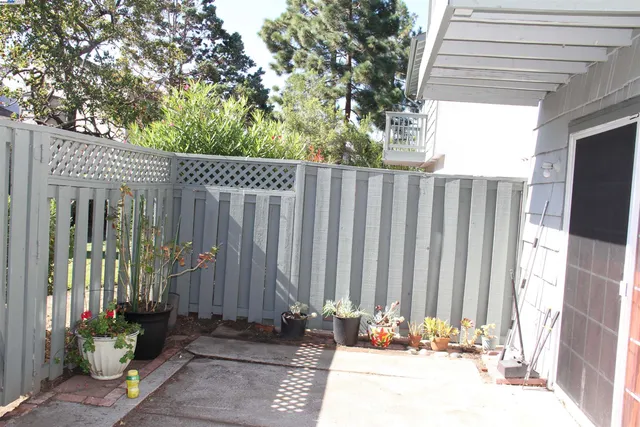 $1,400,000 | 822 Magellan Lane, Foster City, CA 94404