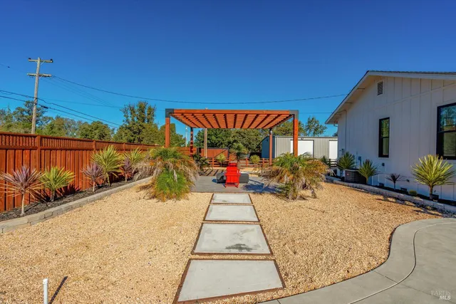 $1,995,000 | 6140 Gilmore Avenue, Cotati, CA 94931