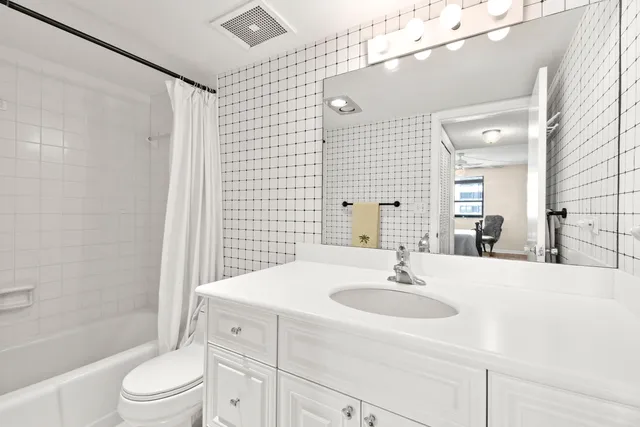 $3,800 | 1200 Marine Way, Unit 601, North Palm Beach, FL 33408