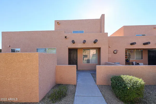 $1,600 | 8940 West Olive Avenue, Unit 70, Peoria, AZ 85345