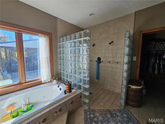 $515,000 | 3330 Highway 149, Royalton, IL 62983