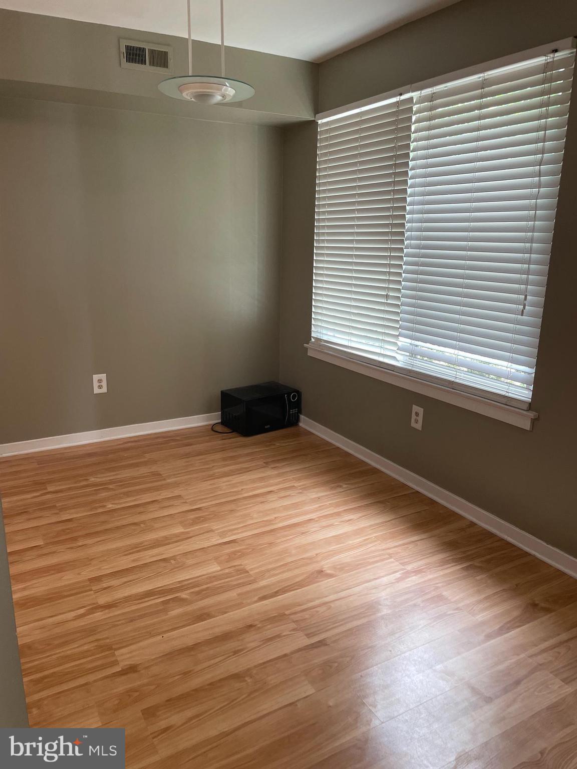 2205 Sandra Road Voorhees, NJ 08043 - Photo 9 of 24