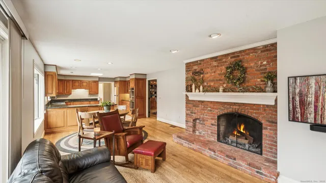 $599,900 | 63 Duncaster Road, Bloomfield, CT 06002