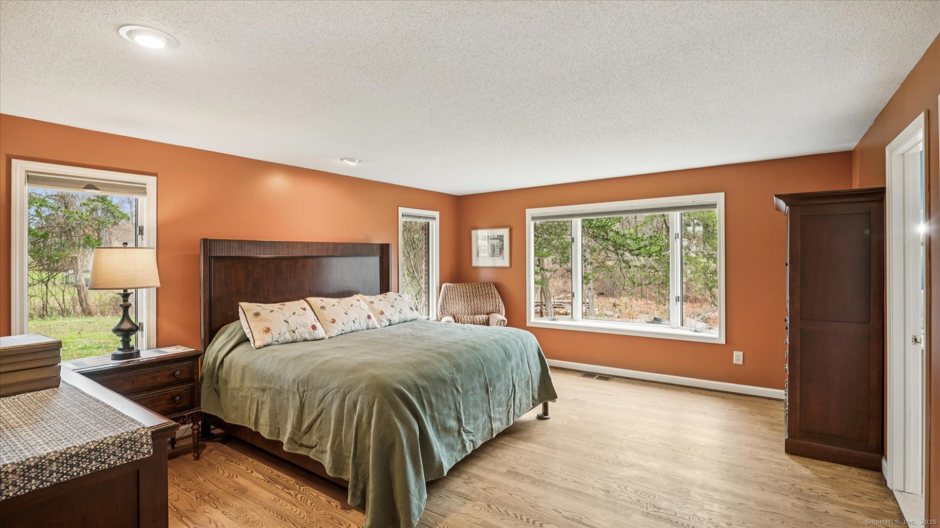 63 Duncaster Road Bloomfield, CT 06002 - Photo 26 of 36