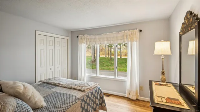 $599,900 | 63 Duncaster Road, Bloomfield, CT 06002