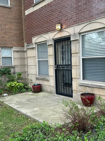 $1,900 | 4100 South Drexel Boulevard, Unit 1B, Chicago, IL 60653