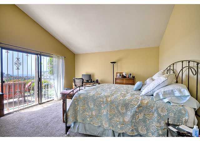 1717 Burgundy Road Encinitas, CA 92024 - Photo 12 of 23