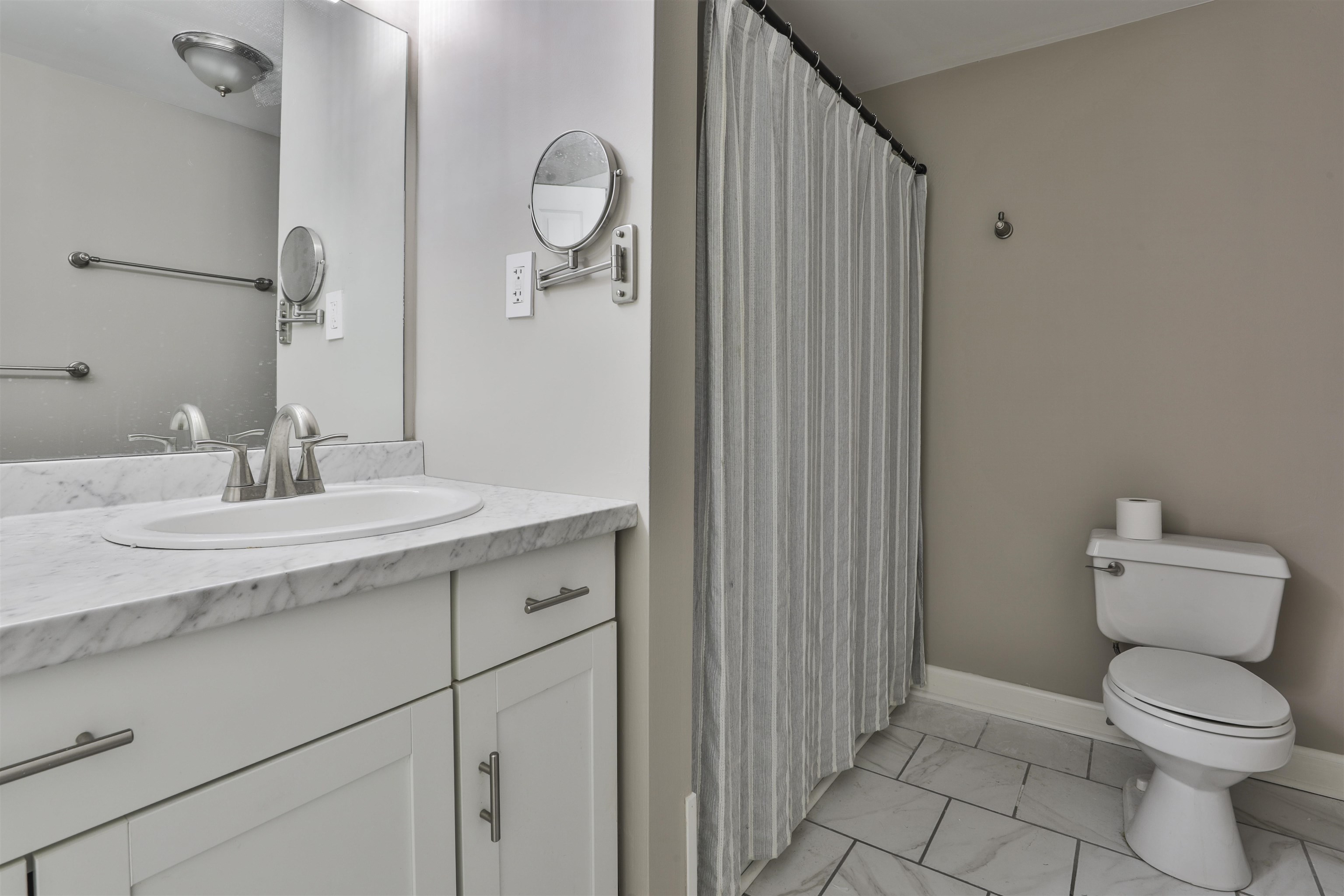 37 Cannongate III Road Nashua, NH 03063 - Photo 22 of 25