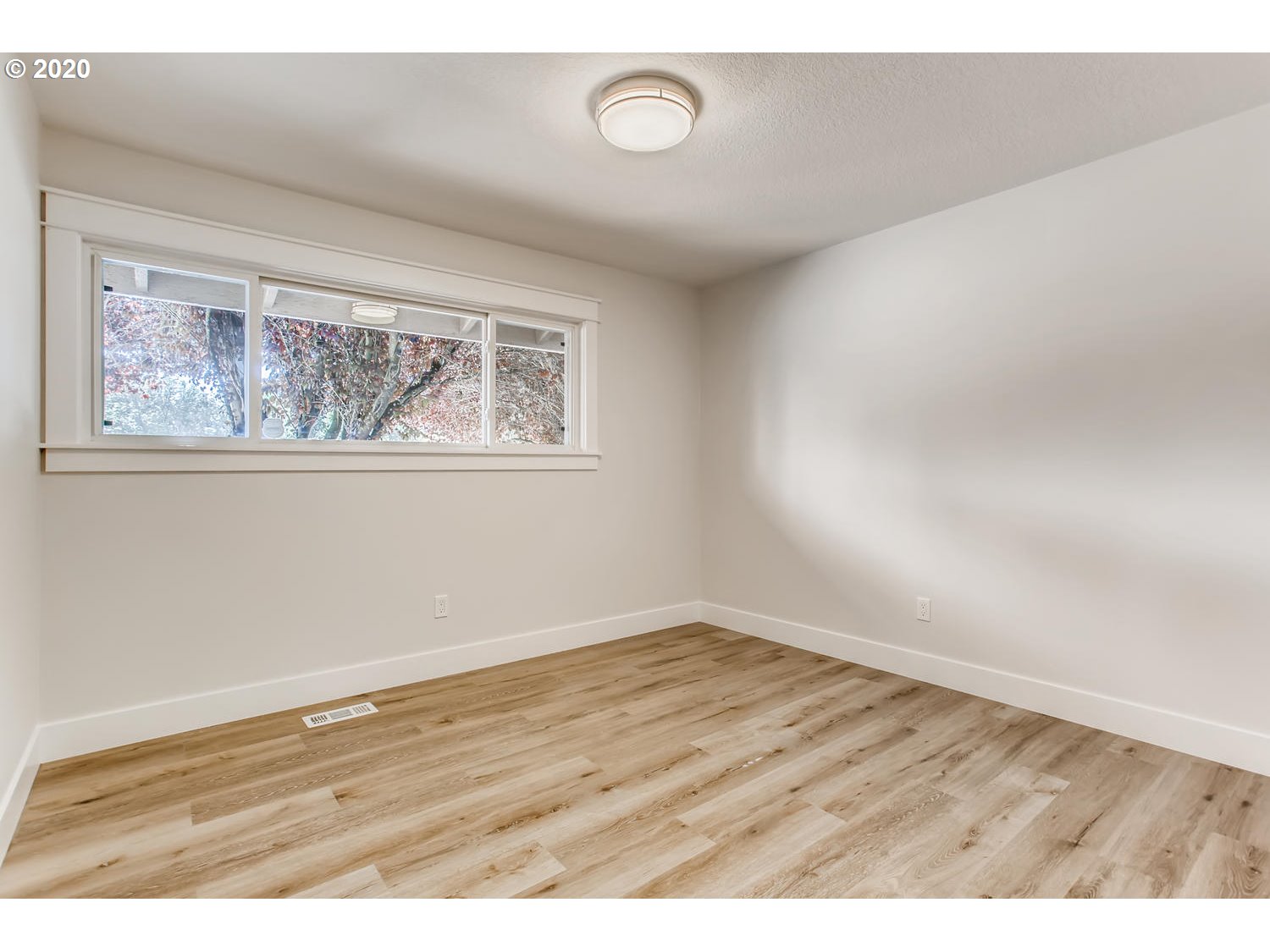 5180 Southwest Oleson Road Portland, OR 97225 - Photo 27 of 32 Gallery Image 27