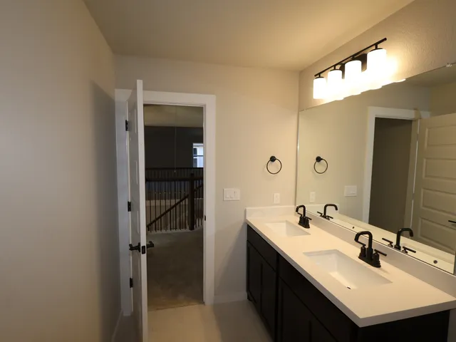 $769,990 | 3713 Helena Way, Leander, TX 78641