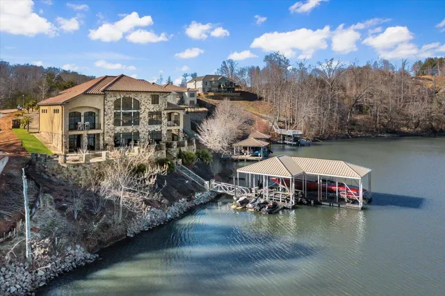 $2,900,000 | 331 Blue Heron Drive, Wirtz, VA 24184