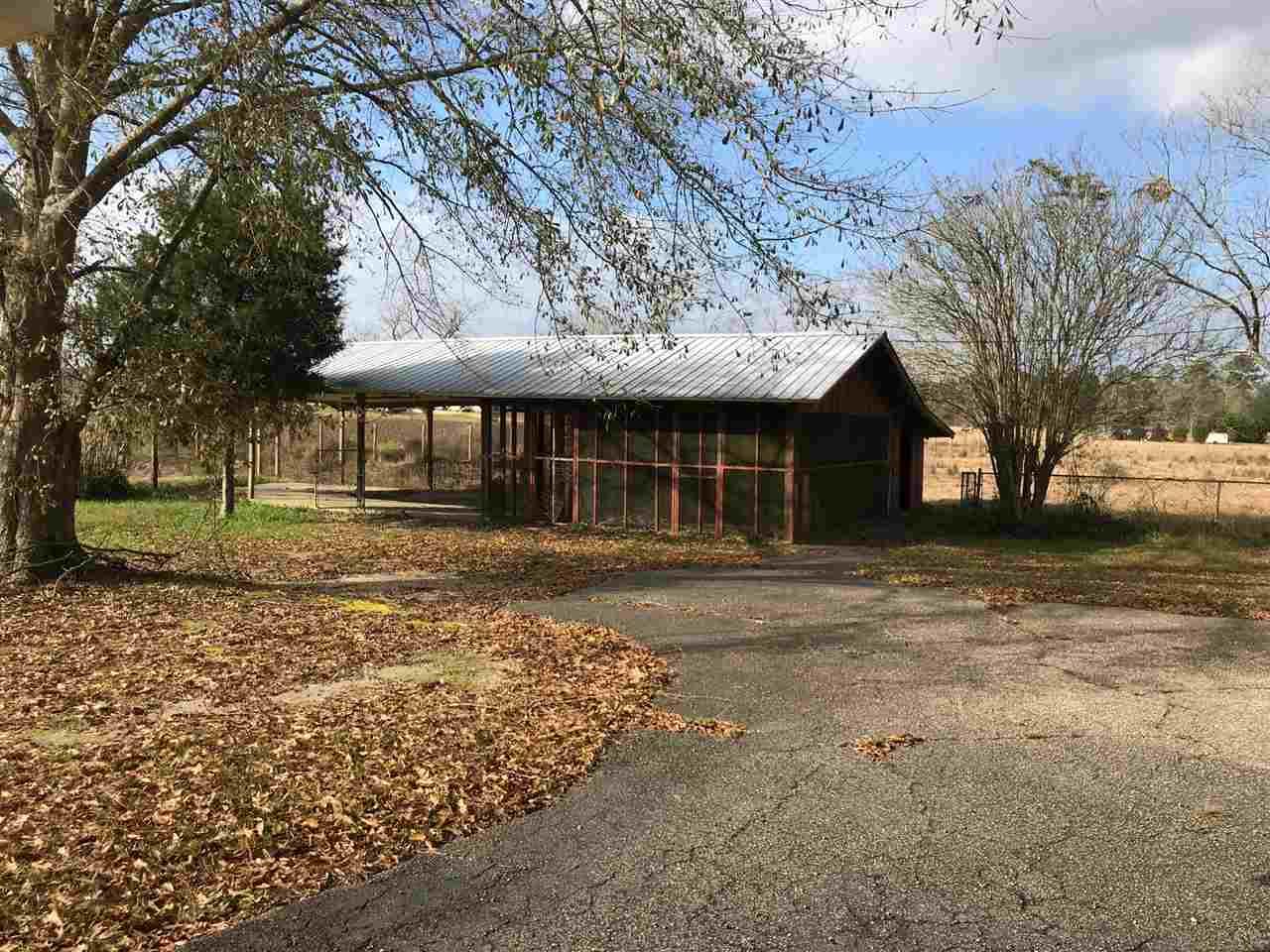 5861 West State Line Road Century, FL 32535 - Photo 26 of 28