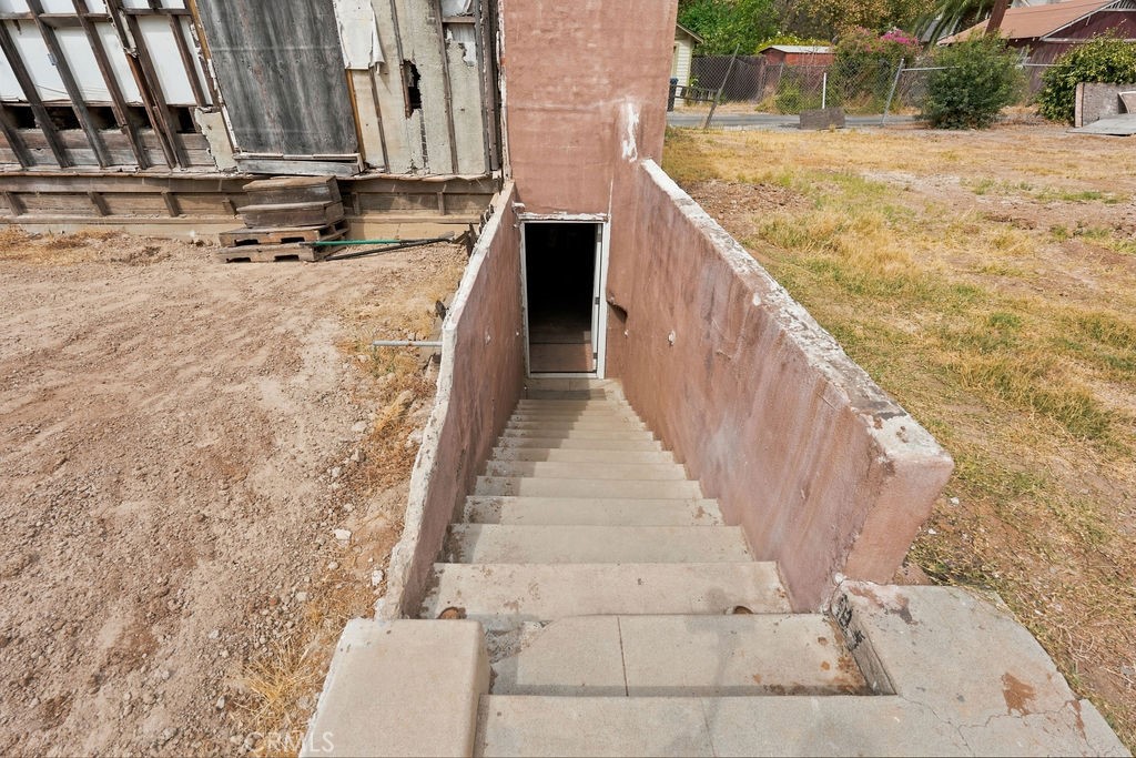 4291 11th Street Riverside, CA 92501 - Photo 9 of 42 Gallery Image 9