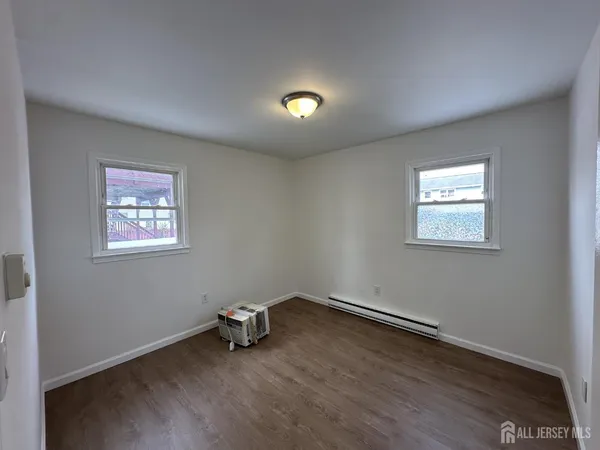 $2,395 | 67 Maple Avenue, Keansburg, NJ 07734