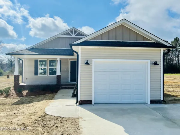 $319,879 | 52 Grace Pond Avenue, Benson, NC 27504